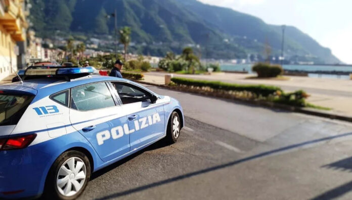 Castellammare: colpisce la ex con un casco davanti al figlio di 7anni, arrestato