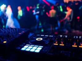 Casamicciola Terme: giù le serrande di una discoteca per 15 giorni, Carabinieri sospendono l'attività
