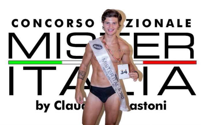 Il napoletano Raffale Esposito vola in finale a “Mister Italia”