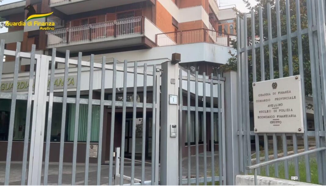 Avellino, scoperti dalla guardia di finanza 12 lavoratori "in nero": operavano in un’industria del comparto agro-alimentare