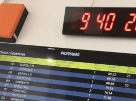 Ancora disagi per i pendolari della Circumvesuviana: ritardi e soppressioni. "Atto vandalico a Vico Equense"