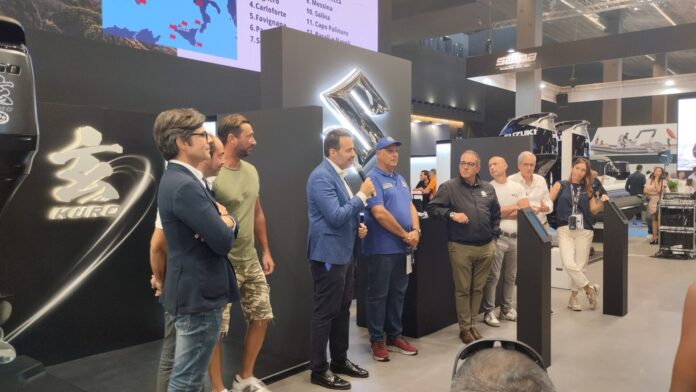 Al via da Genova la Fari d'Italia RIB Experience