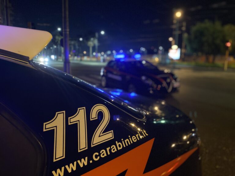Cercola, manovre pericolose in auto per uccidere moglie e figlie: carabinieri arrestano 47enne