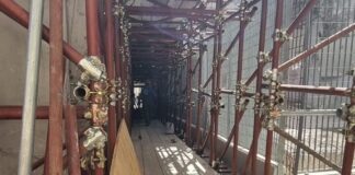 Crollo corso Umberto I a Torre del Greco: una settantina di persone sono tornate a casa