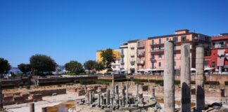 Le colonne della geologia, la Lyell Medal al Tempio di Serapide di Pozzuoli: evento organizzato dal Parco archeologico dei Campi Flegrei Le colonne della geologia, la Lyell Medal al Tempio di Serapide di Pozzuoli: evento organizzato dal Parco archeologico dei Campi Flegrei