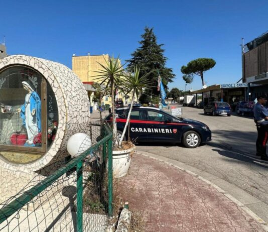 Caivano: la camorra c'è e si fa sentire a colpi di "stese". Lo Stato risponde con più uomini sul territorio