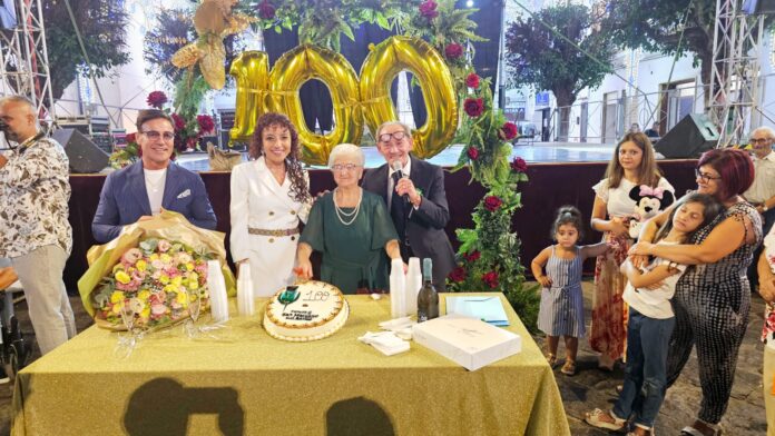 festeggiamenticentenaria-sanmarzanosulsarno