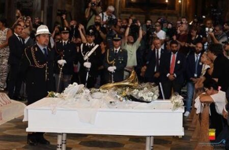 L’arcivescovo Mimmo Battaglia: “Giogiò perdonaci, quella mano l'abbiamo armata noi: anch'io sono colpevole”