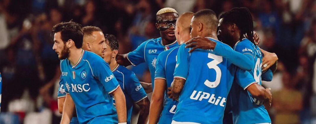 Il Napoli riparte da Lecce per riconfermare le proprie ambizioni. Pochi cambi e testa al Campionato