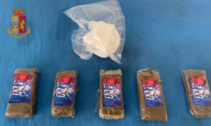 Pianura: sorpreso con la droga in casa. Arrestato un 23enne napoletano già agli arresti domiciliari