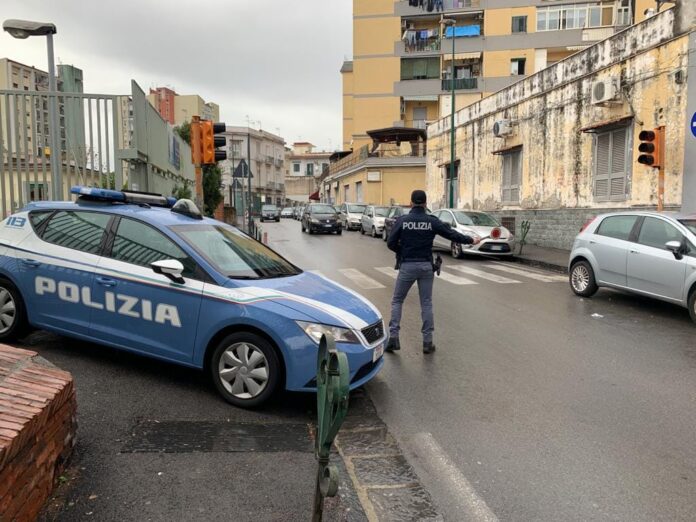 Miano: trovati in possesso di droga. Arrestati due napoletani di 22 e 48 anni