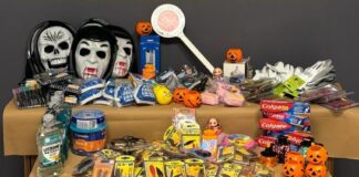 Benevento, prodotti cinesi senza informazioni né istruzioni: sotto sequestro 8mila prodotti. Sigilli a giocattoli, maschere, cosmetici e gadget Benevento, prodotti cinesi senza informazioni né istruzioni: sotto sequestro 8mila prodotti. Sigilli a giocattoli, maschere, cosmetici e gadget