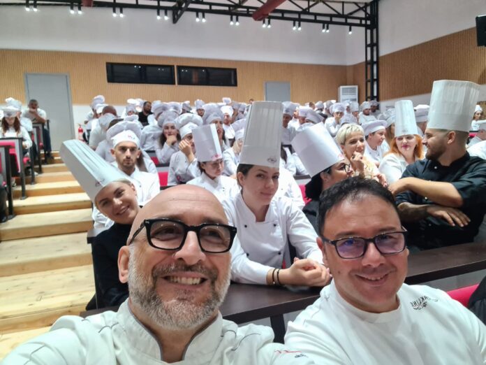 Antonino Esposito, da Sorrento a Tirana per insegnare i segreti della pizza