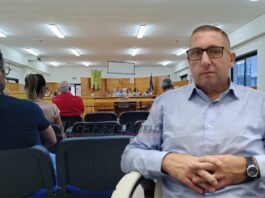 Volla in "dissesto finanziario" con i voti di Pd, M5s e Free Volla. Donato: "Una pagina buia per la storia della città"