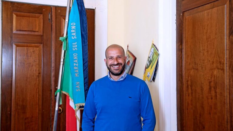 Cittadino di San Marzano sul Sarno augura al vicesindaco Iaquinandi di morire di cancro. La solidarietà del sindaco