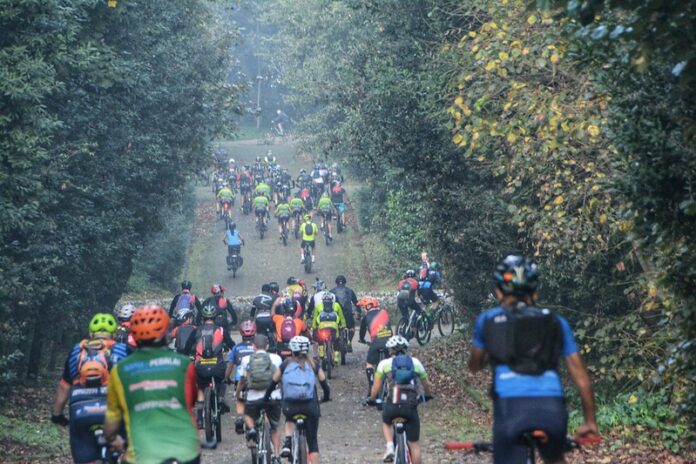 Napoli Obliqua, oltre 250 ciclisti iscritti Napoli Obliqua, oltre 250 ciclisti iscritti