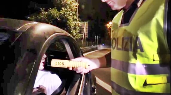 Polizia Stradale, attività di prevenzione contro incidenti per uso di droghe e alcool