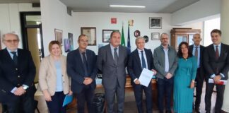 Tutela dei pazienti psichiatrici, protocollo d’intesa Asl Napoli 3 Sud – Tribunale di Torre Annunziata Tutela dei pazienti psichiatrici, protocollo d’intesa Asl Napoli 3 Sud - Tribunale di Torre Annunziata