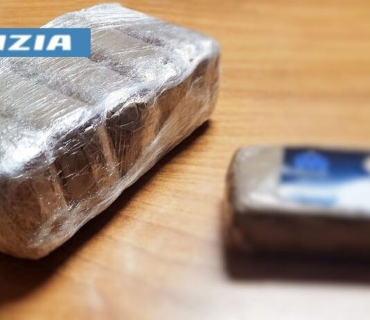 Ischia: sbarca sull’isola con oltre 600 grammi di hashish. Arrestato un 55enne di Forio