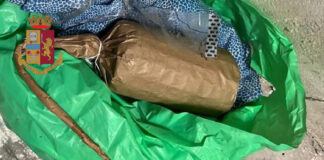 Secondigliano: rinvenuto dalla Polizia di Stato un ordigno esplosivo