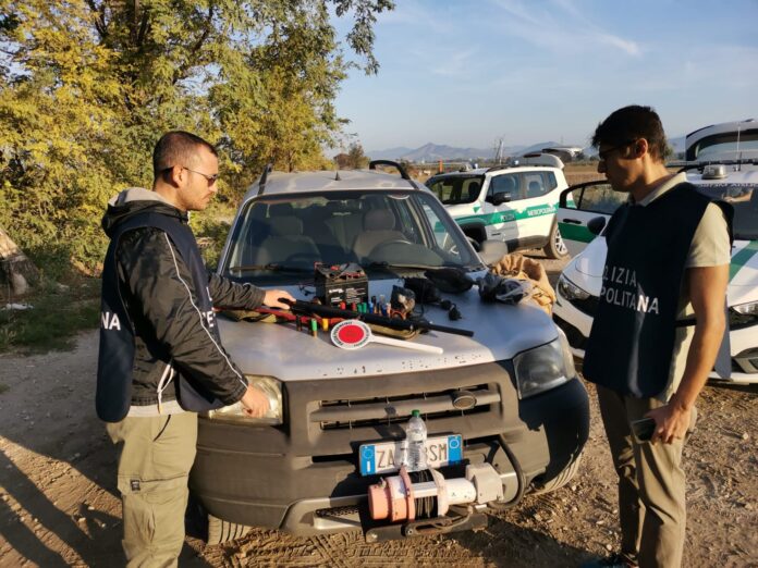 Task force antibracconaggio tra Caivano e Acerra: sequestrati fucili e munizioni ai cacciatori, due i denunciati