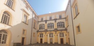 Mercatini a Palazzo Mediceo nel segno della legalità: esposti e venduti prodotti dei beni confiscati