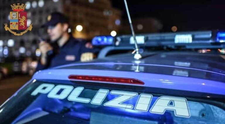 Rubano ponteggi da un cantiere, intercettati ed arrestati due trentenni di Afragola