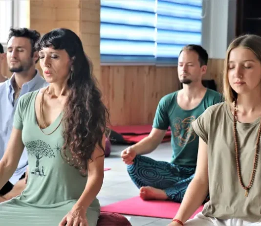 Sant'Agnello, il comune patrocina i percorsi di musicoterapia e yoga per il centro anziani e per gli ospiti della casa di riposo