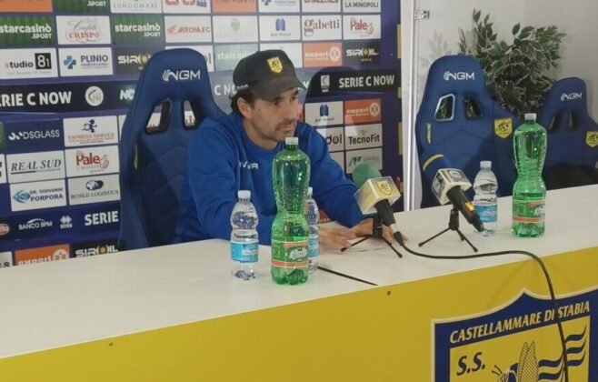 Juve Stabia, trasferta contro il Messina sabato pomeriggio. Mister Pagliuca: "Alzare l'asticella è giusto, ma la pressione. La piazza ha fame di calcio"