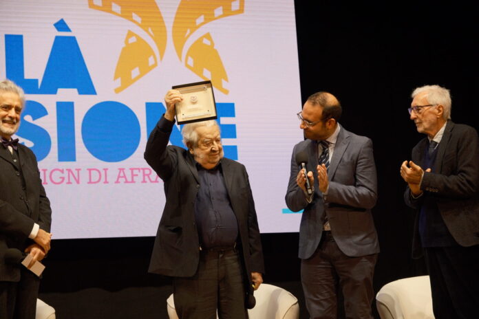 Pupi Avati e Laura Morante conquistati dall’Afragola Film Festival 2023: grande successo per la III edizione della kermesse Pupi Avati e Laura Morante conquistati dall’Afragola Film Festival 2023: grande successo per la III edizione della kermesse