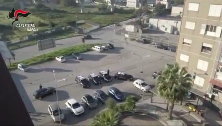 Brusciano: centinaia di dosi crack, pusher 31enne arrestato