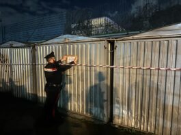 Casoria, enorme discarica abusiva in un'azienda: area sequestrata, denunciato imprenditore