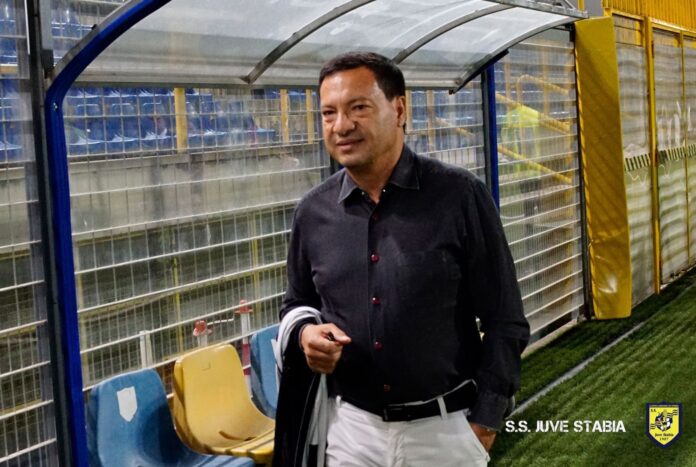 Juve Stabia in testa alla classifica, il presidente Langella alla Lega: "Trasmettere in diretta nazionale su Rai 2 il derby con il Benevento"