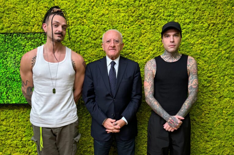 De Luca show a “Muschio Selvaggio” con Fedez e Mr. Marra