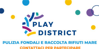 Pulizia fondali e raccolta rifiuti in mare a Napoli, sabato 11 novembre