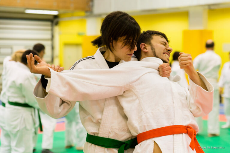 Vico Equense, corsi di Judo e Difesa Personale per combattere simbolicamente la violenza di genere