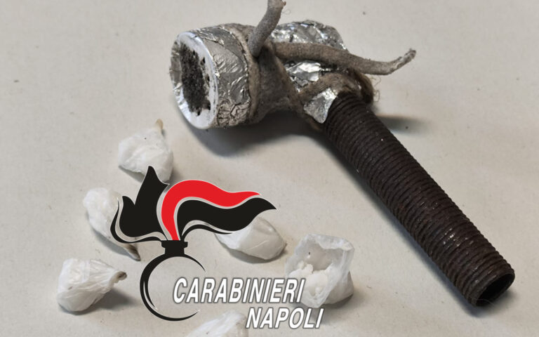 Capri, dall’aliscafo alle manette: 28enne arrestata per droga. Aveva con sé 6 grammi di crack
