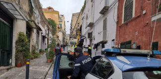Volevano creare un nuovo clan ai “Quartieri Spagnoli”, tre arresti Napoli, rimossi veicoli abbandonati nel quartiere Vomero