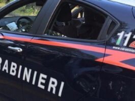 Castello di Cisterna: distrugge casa e minaccia il padre per comprare la droga. Arrestato 35enne