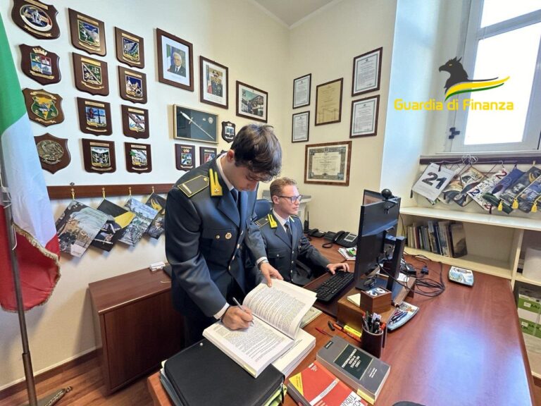 Superbonus 110%, scoperto un nuovo giro di truffe a Napoli e provincia: sequestro da oltre 460mila euro. “Solo impalcature, nessun lavoro edile effettuato”