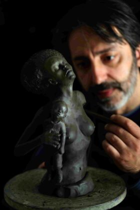 “Diritti e Rovesci”, ad Amalfi le sculture di Salvatore Morale-s