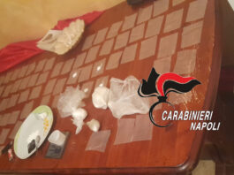 Casoria: tavola imbandita per confezionare cocaina. 41enne arrestato dai Carabinieri