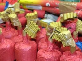 Napoli, Secondigliano: vendita casalinga di fuochi illegali, 29enne arrestato