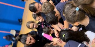 Atlete e dirigenti della Vesuvio Oplonti Volley ospiti del mondo della scuola