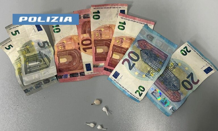 Napoli, Porta Capuana: sorpreso con la droga. Arrestato dalla Polizia di Stato un 33enne.