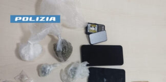 Posillipo: in auto con la droga nascosta nelle lattine di coca cola. 41enne arrestato