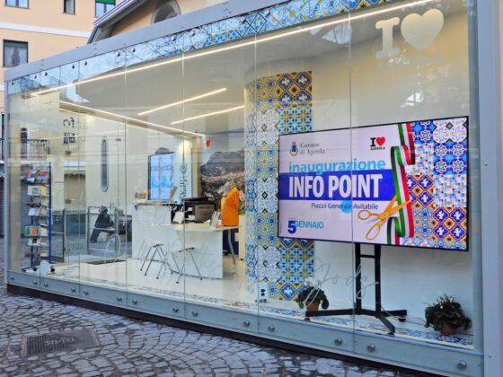 Agerola, inaugurato l’Info point per cittadini e turisti: “Vivere la città è sempre più bello. Storia, tradizioni, servizi efficienti”
