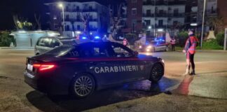 Giugliano: "mi sento più al sicuro", denunciato 18enne con 2 coltelli in tasca. Il bilancio dei controlli