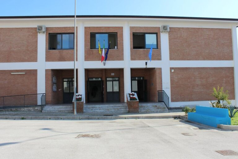 Torre Annunziata, intesa tra Marconi e Novartis per l’Academy