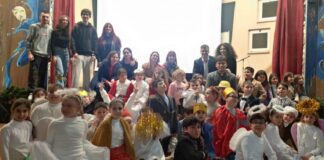 Gragnano, omaggio a Renato Galizia con il teatro di Eduardo. Location la nuova aula magna “Alessando Cascone” della scuola "Roncalli"